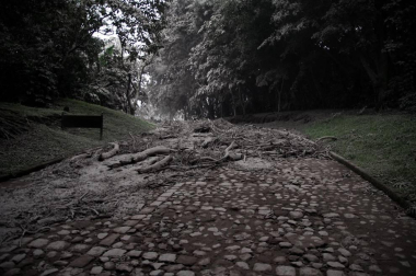 Cerca de 1,7 millones de personas se han visto afectadas por la erupción del volcán que ha causado al menos 25 muertos.