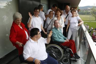 El centro para discapacitados Caidis-Las Hayas dio comienzo este viernes a las fiestas de Sarriguren
