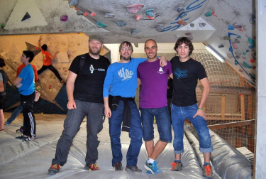 Cita con la escalada el sábado 2 de junio en Rocópolis, donde tuvo lugar la final de la disciplina de bloque correspondiente a los XXXI Juegos Deportivos de Navarra. Tomaron parte deportistas de las edades sub 12, sub 14, sub 16 y hasta 18 años; tanto en categoría masculina como femenina. Entre las 10 y las 11:45 horas se disputaron las rondas clasificatorias y a partir de las 12 horas, se desarrollaron las finales.