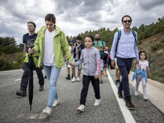Los 'Caminos de la Hospitalidad' desembocaron el sábado en la cuna de San Francisco Javier con un centenar de refugiados sirios como símbolo de la acogida Navarra
