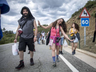 Los 'Caminos de la Hospitalidad' desembocaron el sábado en la cuna de San Francisco Javier con un centenar de refugiados sirios como símbolo de la acogida Navarra