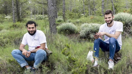 Los 'Caminos de la Hospitalidad' desembocaron el sábado en la cuna de San Francisco Javier con un centenar de refugiados sirios como símbolo de la acogida Navarra