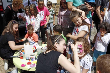 Eltzaburu acogió el domingo un nuevo día dedicado a la cuajada. El Valle de Ultzama dedicó, por noveno año, una jornada para conocer cómo se elabora de forma tradicional este postre estrella de la zona