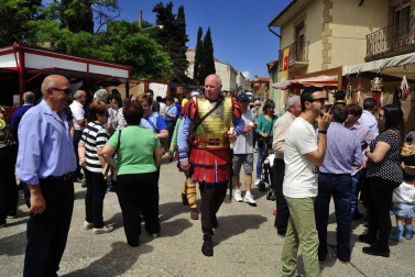 Santacara celebró celebró este domingo el XI Día de Cara, en el que la localidad recuerda sus orígenes romanos. Los vecinos pudieron trasladarse al antiguo Imperio a través de numerosas actividades, entre ellas, varias reconstrucciones históricas