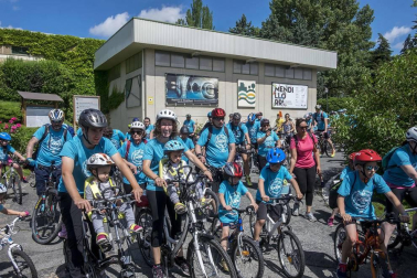 El domingo se celebró la 23ª edición del Día de la Bicicleta acompañado del buen tiempo y con 4.200 participantes
