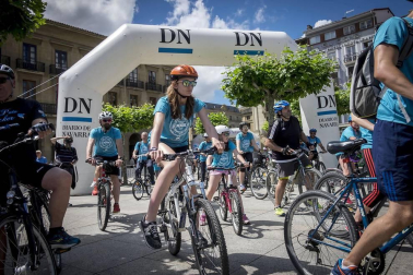 El domingo se celebró la 23ª edición del Día de la Bicicleta acompañado del buen tiempo y con 4.200 participantes