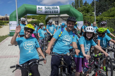 El domingo se celebró la 23ª edición del Día de la Bicicleta acompañado del buen tiempo y con 4.200 participantes