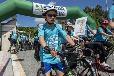 El domingo se celebró la 23ª edición del Día de la Bicicleta acompañado del buen tiempo y con 4.200 participantes