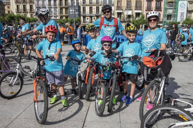 El domingo se celebró la 23ª edición del Día de la Bicicleta acompañado del buen tiempo y con 4.200 participantes
