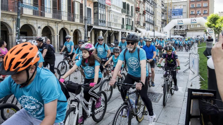 El domingo se celebró la 23ª edición del Día de la Bicicleta acompañado del buen tiempo y con 4.200 participantes