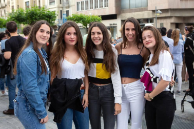 El viernes 8 de junio y el sábado 9 de junio el Ensanche se convirtió en un escenario gigante para el talento de pequeños artistas que ofrecieron un total de 16 actividades diferentes protagonizadas por: Escuela Navarra de Jotas, Flamenco Aires del Sur, Escuela de Música de Ansoáin, Kíthara Escuela de Música, Escuela de Danza Ravel, Escuela de Danza de Navarra, equipo de gimnasia rítmica del Club Natación, Zumba Fitness, Breahtless Dance Center, talleres creativos de Alfil.bey y de Art 5 Bellas Artes, Escuela de flamenco Sandra Gallardo, equipo de gimasia rítmica Alaia y yoga, danza y mindfulness con Espacio Meraki. Todo ello dentro de la campaña 'Comercio hace ciudad' organizada por la Asociación de comerciantes del Ensanche y el Ayuntamiento de Pamplona.
