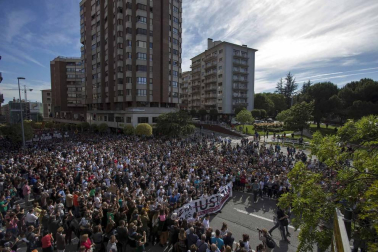 Miles de personas en la manifestación contra la sentencia del 'caso Alsasua'