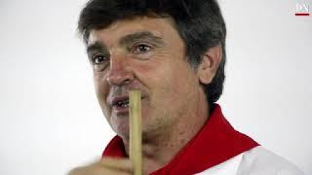 Miguel Reta, pastor del encierro, con 'San Fermín SÍ, San Fermin BAI'