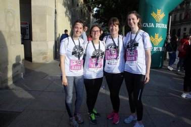 Pamplona acogió el sábado 16 de junio la V San Fermín Maratón, evento deportivo que coorganiza el Grupo La Información y Rock The Sport. Cerca de 3.000 inscritos de 15 países han participado en esta edición, que contó con cinco pruebas diferentes: Pobre de mí (42 km), Peñas (42 km por relevos), Txupinazo (21 km), Fiesta (10,7 km) y Kiliki (5 km).