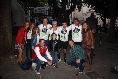 Pamplona acogió el sábado 16 de junio la V San Fermín Maratón, evento deportivo que coorganiza el Grupo La Información y Rock The Sport. Cerca de 3.000 inscritos de 15 países han participado en esta edición, que contó con cinco pruebas diferentes: Pobre de mí (42 km), Peñas (42 km por relevos), Txupinazo (21 km), Fiesta (10,7 km) y Kiliki (5 km).