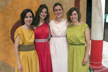 Mendigorría acogió el 17 de junio la XVII edición del Festival romano de Andelos. Durante la jornada se organizaron visitas teatralizadas a la ciudad de Andelos, demostraciones sobre tradiciones romanas, teatro callejero y el imprescindible mercado romano con puestos de monedas de la época, textiles, taberna, etc.