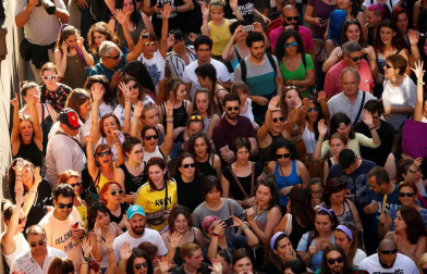 Miles de personas vuelven a tomar las calles de Madrid al grito de "No es abuso es violación"