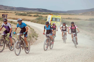 Disputa de la prueba de mountain bike en la Ribera de Navarra.