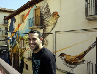 Taquen, Juan Landa, Deih, Pez y Doa han sido los cinco artistas encargados de transformar fachadas deterioradas o en desuso en auténticas obras de arte.