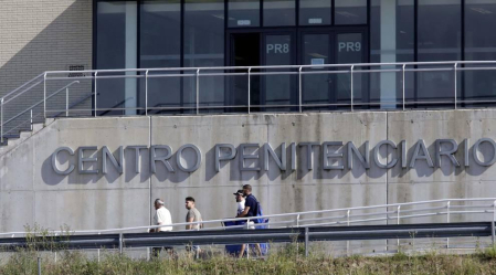 Abandonan la cárcel los tres miembros de 'La Manada' que estaban en la prisión de Pamplona