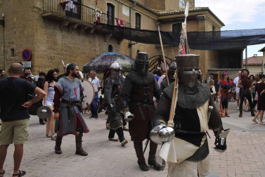 La Villa arrancó este sábado su 18º edición de la feria 'Encuentros con la Historia'