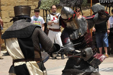 La Villa arrancó este sábado su 18º edición de la feria 'Encuentros con la Historia'