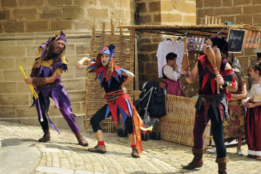 La Villa arrancó este sábado su 18º edición de la feria 'Encuentros con la Historia'