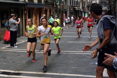 La Jarana celebró este domingo su día del socio con la Carrera del Encierro