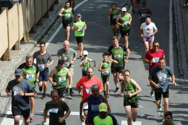 La Jarana celebró este domingo su día del socio con la Carrera del Encierro