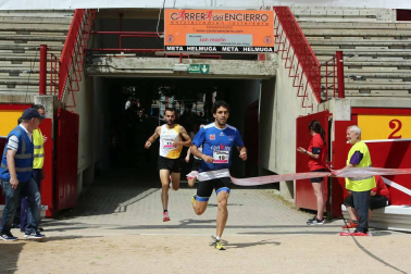 La Jarana celebró este domingo su día del socio con la Carrera del Encierro