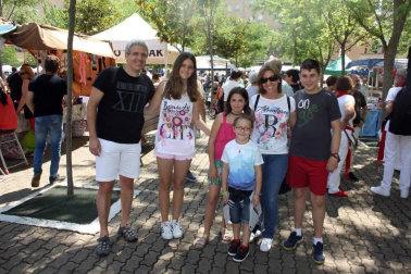 Barañáin vivió una intenso fin de semana festivo, que se cerró el domingo 1 de julio con el tradicinoal pobre de mí y la disco móvil. Ese mismo día, pero a la mañana, la Banda Joven de la Escuela de Música 'Luis Morondo' de Barañáin ofreció un concierto festivo en el escenario instalado en la céntrica plaza Consistorial. Arropados por la sombra de los árboles, vecinos, amigos y familiares disfrutaron de la velada musical.