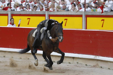 Extraordinaria corrida de Capea, que puso las orejas en bandeja a Hermoso, Leonardo Hernández y Armendáriz