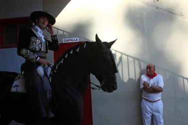 Extraordinaria corrida de Capea, que puso las orejas en bandeja a Hermoso, Leonardo Hernández y Armendáriz