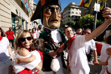 Recorrido del 6 de julio de 2018 de la Comparsa de Gigantes y Cabezudos de Pamplona