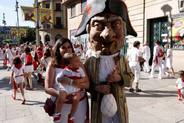 Recorrido del 6 de julio de 2018 de la Comparsa de Gigantes y Cabezudos de Pamplona