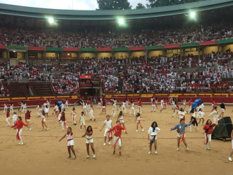 Imágenes del primer encierro de los sanfermines 2018 protagonizado por toros de Puerto de San Lorenzo.