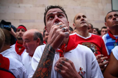 Imágenes del primer encierro de los sanfermines 2018 protagonizado por toros de Puerto de San Lorenzo.