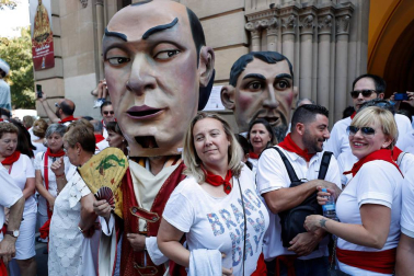 Salida de los gigantes y cabezudos de Pamplona, 7 de julio de San Fermín 2018