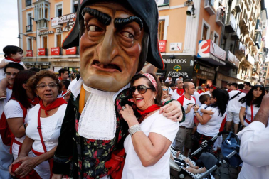 Salida de los gigantes y cabezudos de Pamplona, 7 de julio de San Fermín 2018