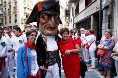 Salida de los gigantes y cabezudos de Pamplona, 7 de julio de San Fermín 2018