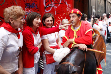 Salida de los gigantes y cabezudos de Pamplona, 7 de julio de San Fermín 2018