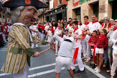 Salida de los gigantes y cabezudos de Pamplona, 7 de julio de San Fermín 2018