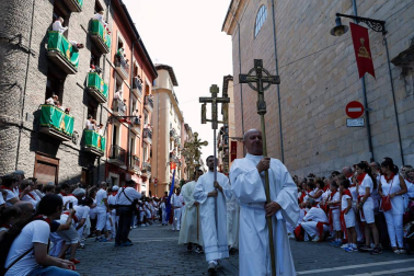 Imágenes de la procesión de San Fermín por las calles de Pamplona, el 7 de julio de 2018.