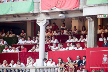 Público asistente a la Plaza de Toros de Pamplona durante la segunda corrida de la Feria del Toro 2018.