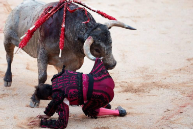 Faena de los toros de la ganadería del José Escolar para los diestros Javier Castaño, Emilio de Justo y Gonzalo Caballero.