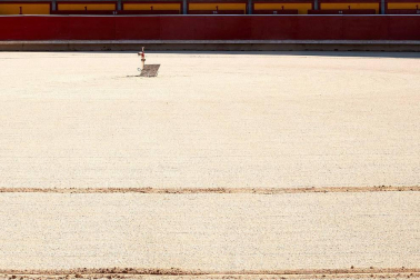 Faena de los toros de la ganadería del José Escolar para los diestros Javier Castaño, Emilio de Justo y Gonzalo Caballero.