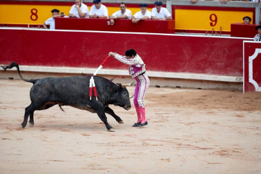 Faena de los toros de la ganadería del José Escolar para los diestros Javier Castaño, Emilio de Justo y Gonzalo Caballero.