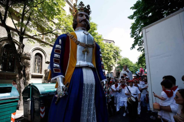 Salida de los gigantes y cabezudos de Pamplona, 8 de julio de San Fermín 2018