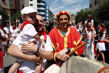 Salida de los gigantes y cabezudos de Pamplona, 8 de julio de San Fermín 2018