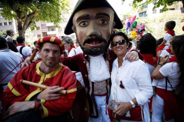 Salida de los gigantes y cabezudos de Pamplona, 8 de julio de San Fermín 2018